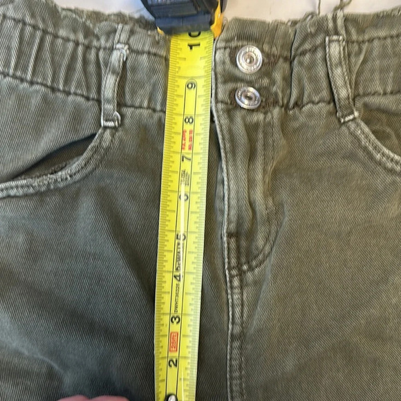 Zara vintage army green distressed denim stretch shorts size 6 - Picture 9 of 12